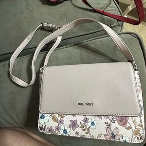 New Nine West crossbody
